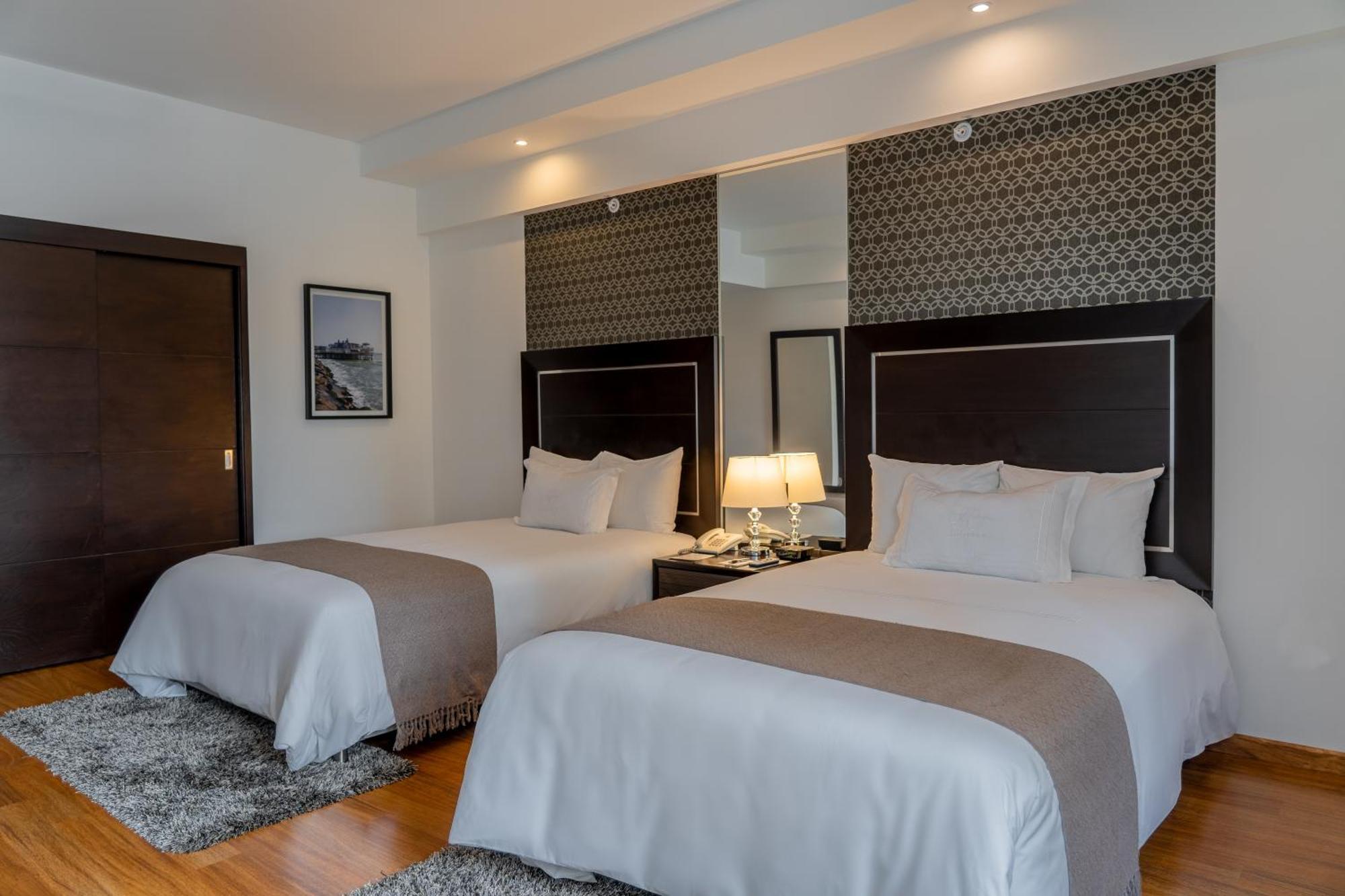Hotel Jose Antonio Deluxe à Lima Extérieur photo